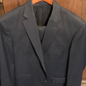 Men’s suit